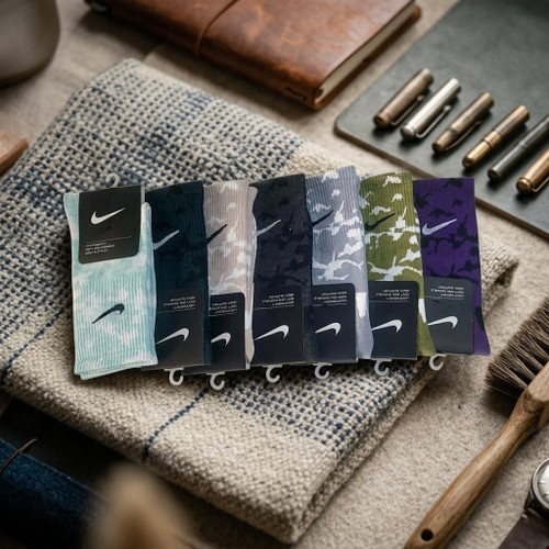 جوراب ساقدار زنانه رنگی چریکی نایک .NIKE